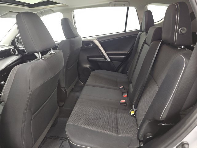 Used 2016 Toyota RAV4 XLE w/ Convenience Package AWD/4WD image 29