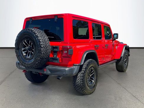 Certified 2025 Jeep Wrangler Unlimited Rubicon image 7