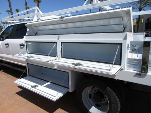 New 2026 Ford F550 2WD Crew Cab Super Duty image 14