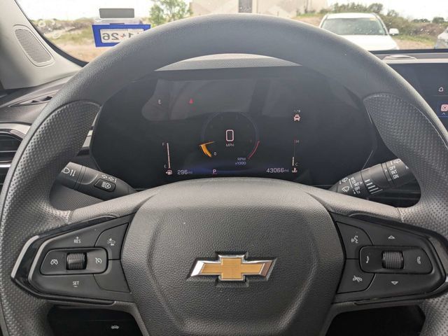 Used 2025 Chevrolet TrailBlazer LT FWD image 25