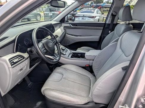 Used 2022 Hyundai Palisade SEL w/ Premium Package FWD image 21