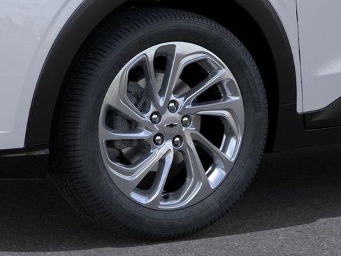 New 2027 Chevrolet Bolt LT w/ Comfort Package FWD image 9
