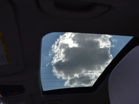 Used 2015 BMW 550i Sedan image 47