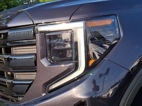 Certified 2026 GMC Sierra 1500 Elevation AWD/4WD image 9