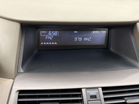 Used 2009 Honda Accord EX image 18