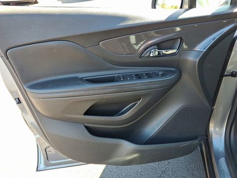 Used 2019 Buick Encore Preferred image 12