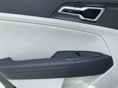 New 2026 Kia Sportage EX w/ EX Panorama Roof Package image 19