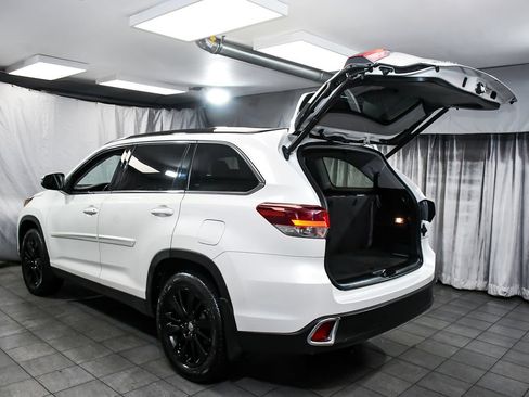 Used 2019 Toyota Highlander SE AWD/4WD image 60
