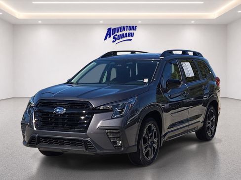 Used 2025 Subaru Ascent Bronze Edition AWD/4WD image 2
