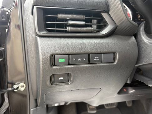 Used 2024 Nissan Sentra S FWD image 24