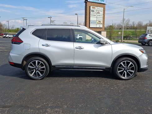 Used 2019 Nissan Rogue SL AWD/4WD image 26