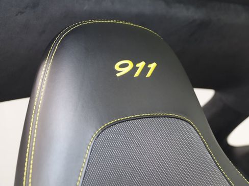 Used 2019 Porsche 911 Carrera T w/ Carrera T Interior Package image 15