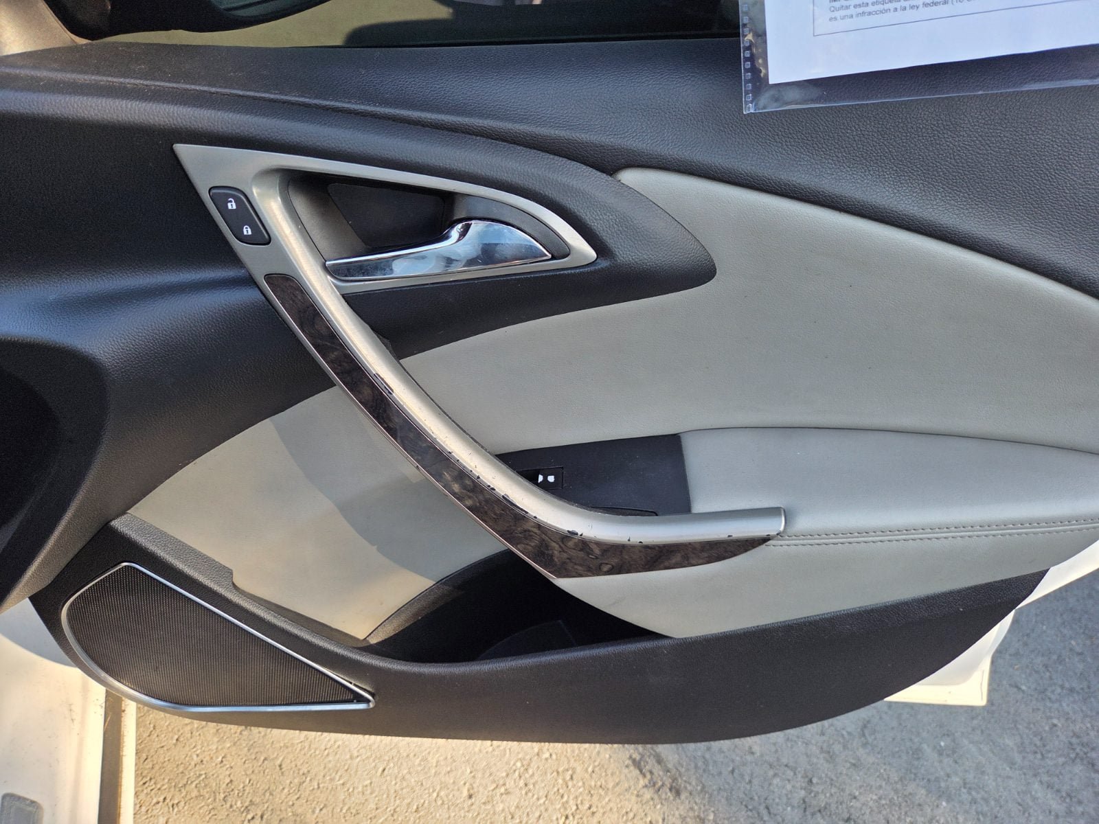 Used 2016 Buick Verano FWD image 13