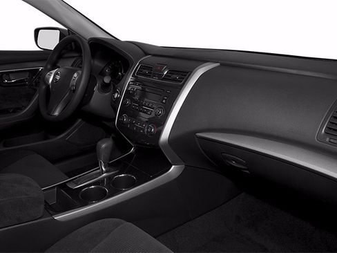 Used 2013 Nissan Altima 2.5 S FWD image 20