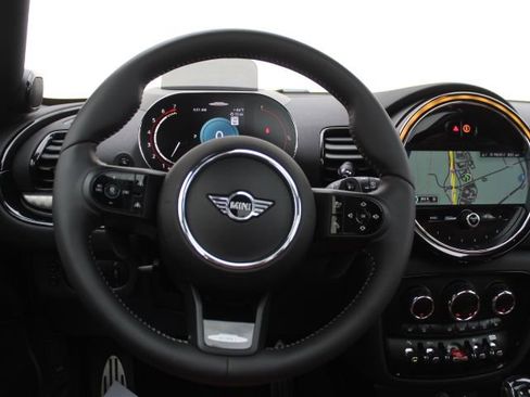 Used 2022 MINI Cooper Clubman John Cooper Works image 27