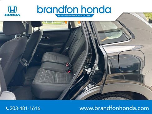 Used 2023 Honda HR-V LX image 23