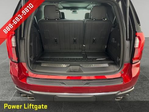 New 2026 GMC Yukon AT4 w/ LPO, Floor Liner Package AWD/4WD image 14