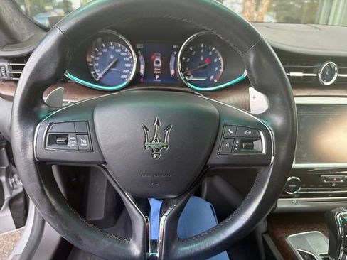 Used 2014 Maserati Quattroporte GTS RWD image 3