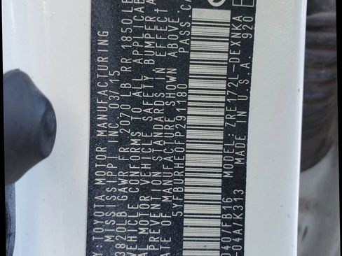 Used 2015 Toyota Corolla LE FWD image 43