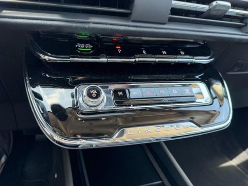 Used 2023 Lincoln Corsair Reserve w/ Equipment Group 201A AWD/4WD image 17