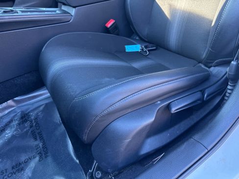 Used 2025 Honda Civic Sport image 13