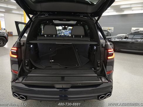 Used 2024 BMW ALPINA XB7 AWD/4WD image 48