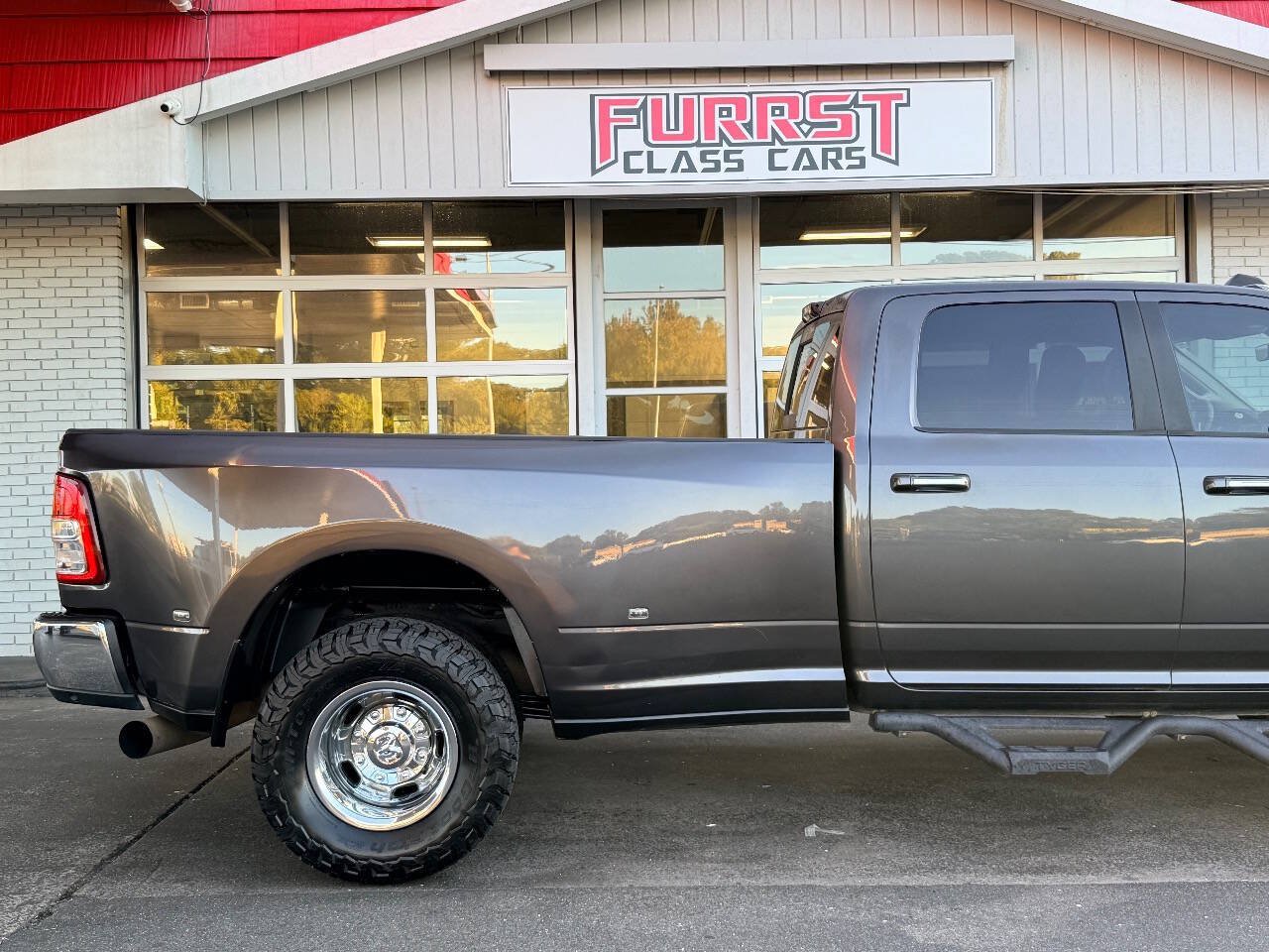 Used 2019 RAM 3500 Big Horn AWD/4WD image 11