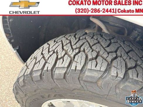 Used 2023 Chevrolet Silverado 1500 LT w/ Z71 Off-Road Package AWD/4WD image 10