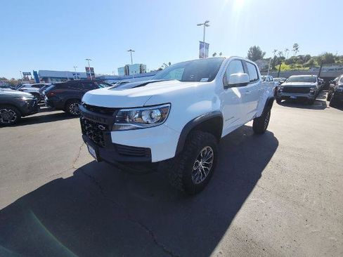 Used 2022 Chevrolet Colorado ZR2 image 4