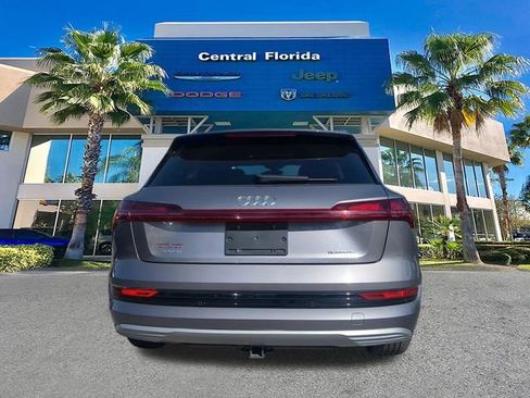 Used 2021 Audi e-tron Premium Plus w/ Premium Plus Package image 6