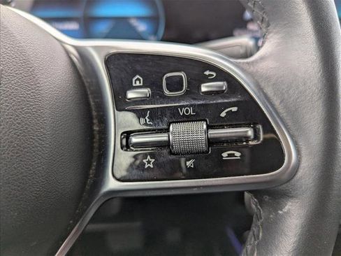 Used 2022 Mercedes-Benz GLA 250 image 14