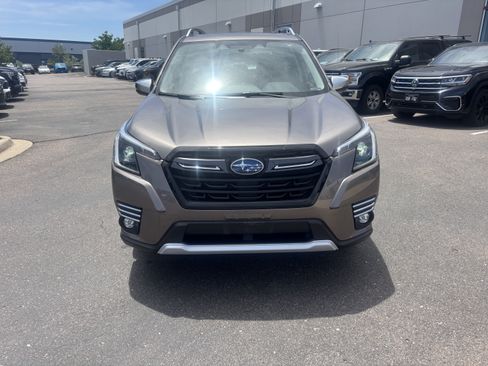 Used 2023 Subaru Forester Touring w/ Popular Package #2 AWD/4WD image 2