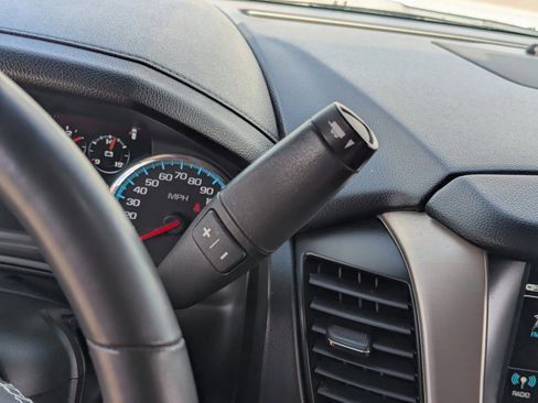 Used 2018 GMC Yukon Denali w/ Open Road Package image 30