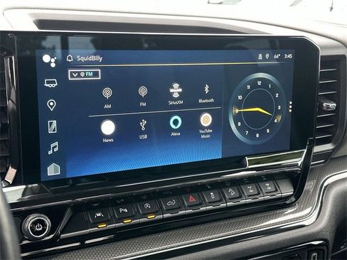 Used 2022 Chevrolet Silverado 1500 ZR2 w/ Technology Package image 12