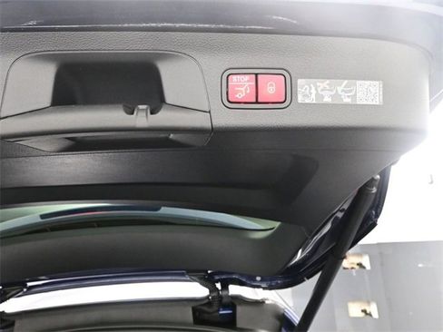 New 2026 Mercedes-Benz GLS 450 4MATIC image 27