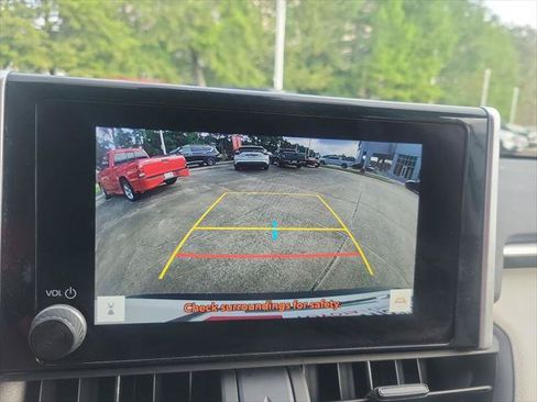 Certified 2025 Toyota RAV4 XLE FWD image 22
