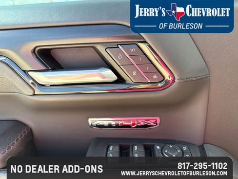 Used 2022 GMC Sierra 1500 AT4X AWD/4WD image 17