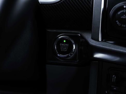 Used 2021 Ford F150 Limited image 22