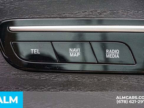 Used 2020 Mercedes-Benz GLC 300 GLC 300 image 35