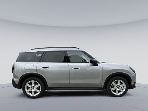 Certified 2025 MINI Cooper Countryman S AWD/4WD image 14