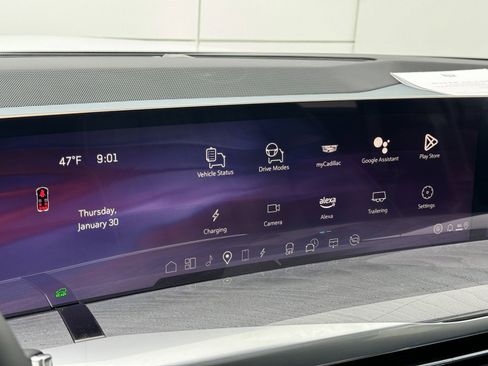 New 2025 Cadillac Escalade IQ Sport 2 w/ LPO, ONYX Package image 23