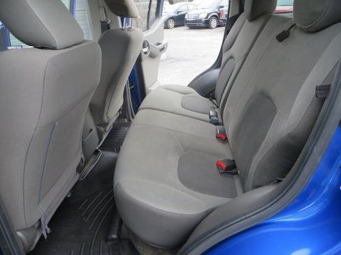 Used 2013 Nissan Xterra S AWD/4WD image 17
