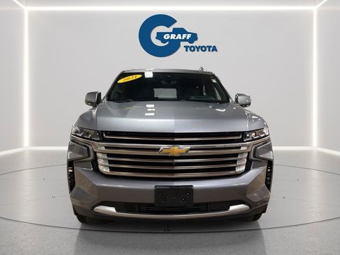 Used 2021 Chevrolet Tahoe High Country w/ Premium Package 2 AWD/4WD image 12