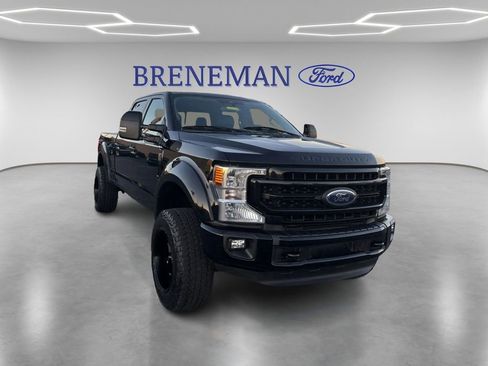 Used 2020 Ford F250 Lariat w/ Lariat Ultimate Package image 3