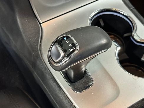 Used 2015 Jeep Grand Cherokee Altitude AWD/4WD image 22