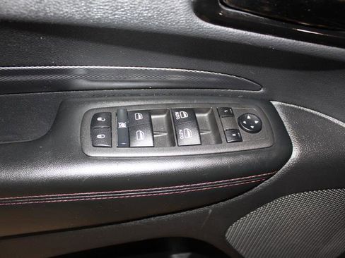 Used 2022 Dodge Durango R/T w/ Blacktop Package AWD/4WD image 27
