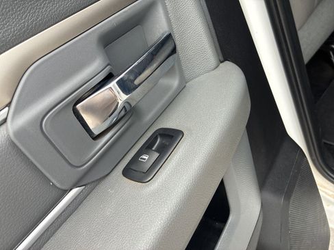 Used 2017 RAM 2500 Big Horn image 19