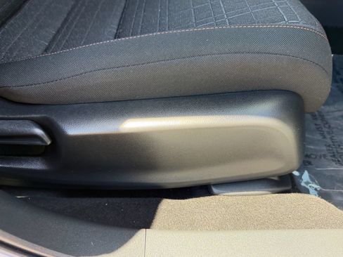 Certified 2024 Honda HR-V Sport image 16