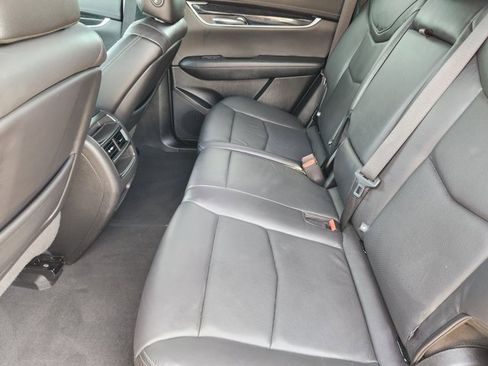 Used 2020 Cadillac XT5 Premium Luxury w/ LPO, Floor Liner Package image 32