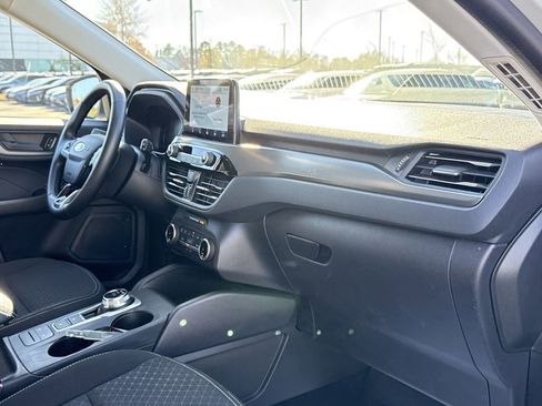 Used 2024 Ford Escape Active image 21